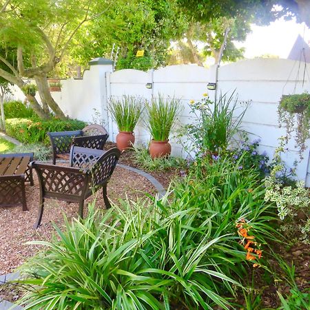 Whistlewood Guesthouse Walmer, Port Eizabeth Port Elizabeth Exterior photo